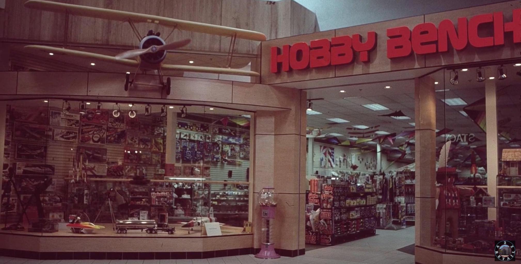 Hobby Bench at Paradise Valley Mall